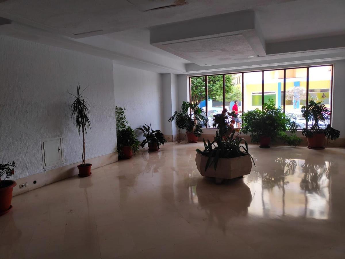 Ver621 - Estudio Con Vistas Al Mar, Wifi, Piscina, Centro A 100 Metros, Playa A 600 Metros Torremolinos Exterior photo